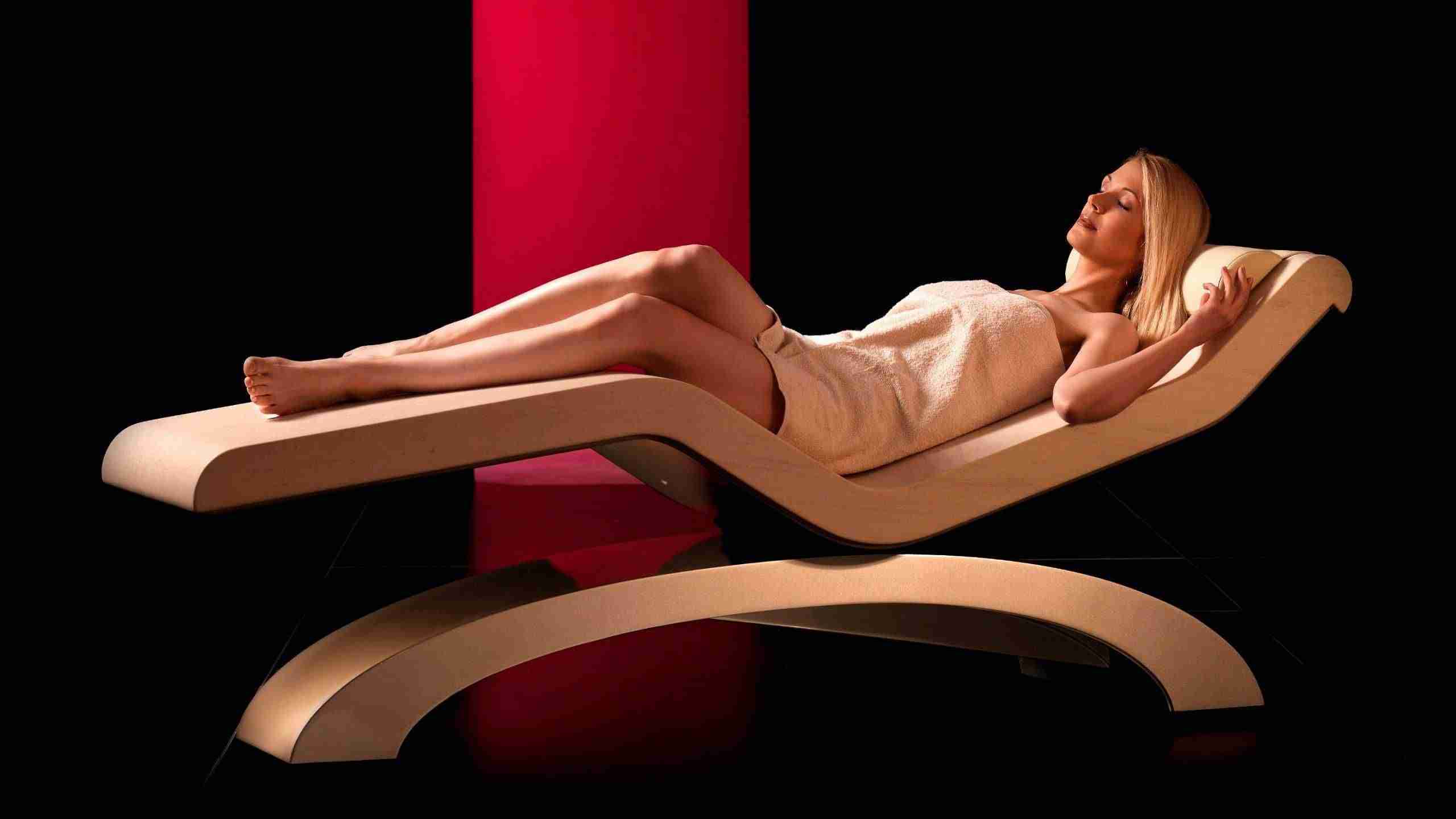 The Cleopatra Classico Heated Marble Lounger For Spa-Quality Relaxation In Private Wellness Spaces.