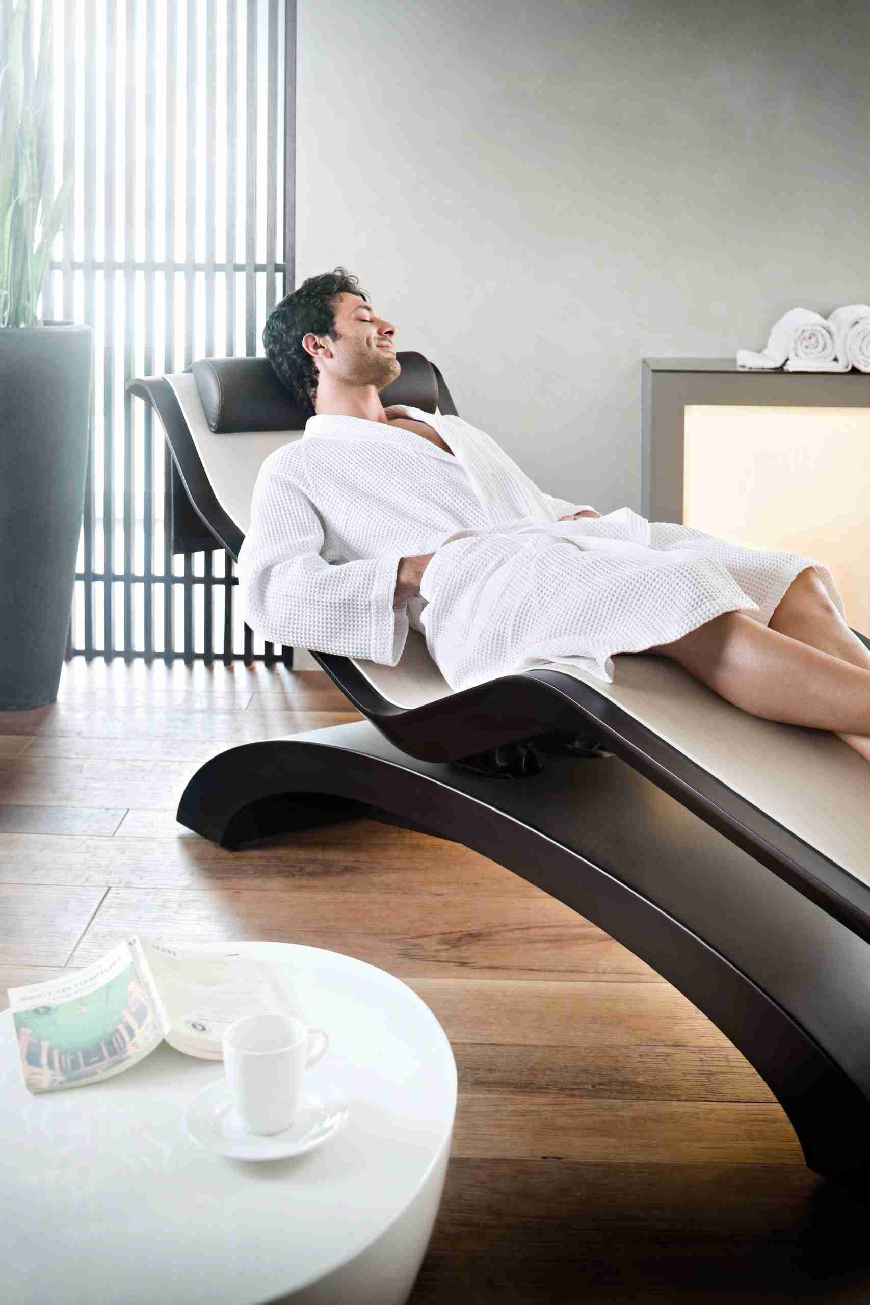 Diva Heated Marble Lounger — Home Wellness Setup For Everyday Relaxation With Compact, Elegant Footprint.