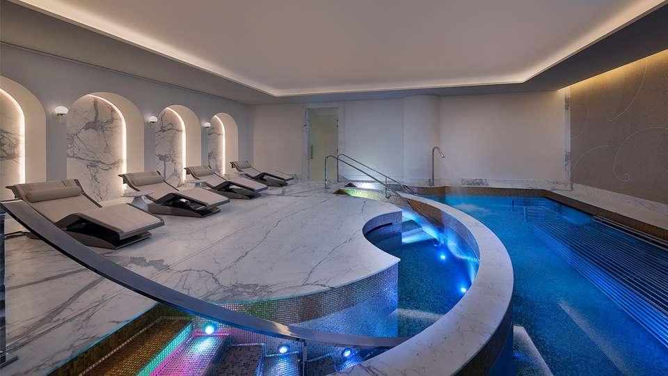 Luxury Spa Pool And Relaxation Atmosphere At Waldorf Astoria Lusail Espa In Doha